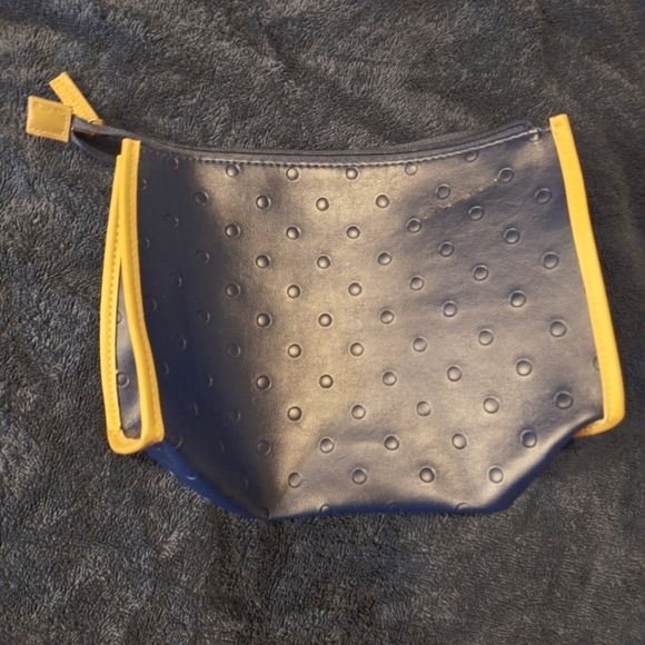 Navy and Cream Estee Lauder Dotted Pouch - Picture 1 of 3